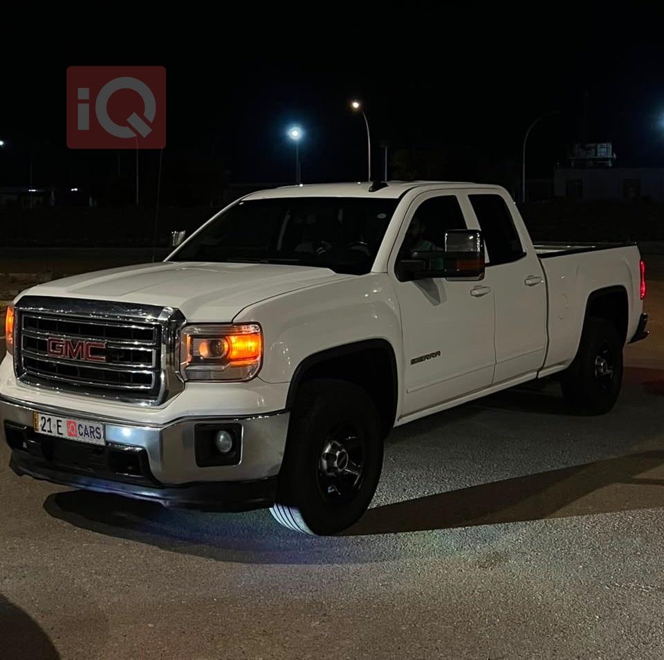 GMC Sierra